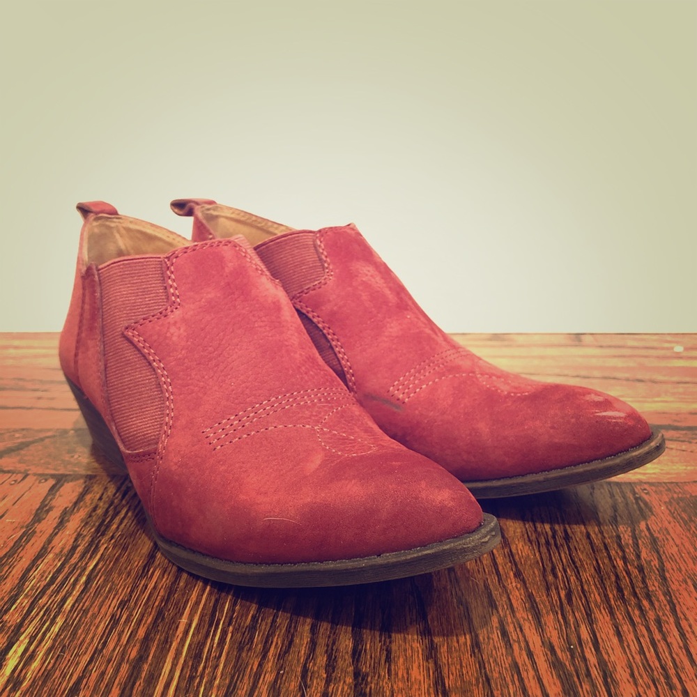 Lucky Brand Botties